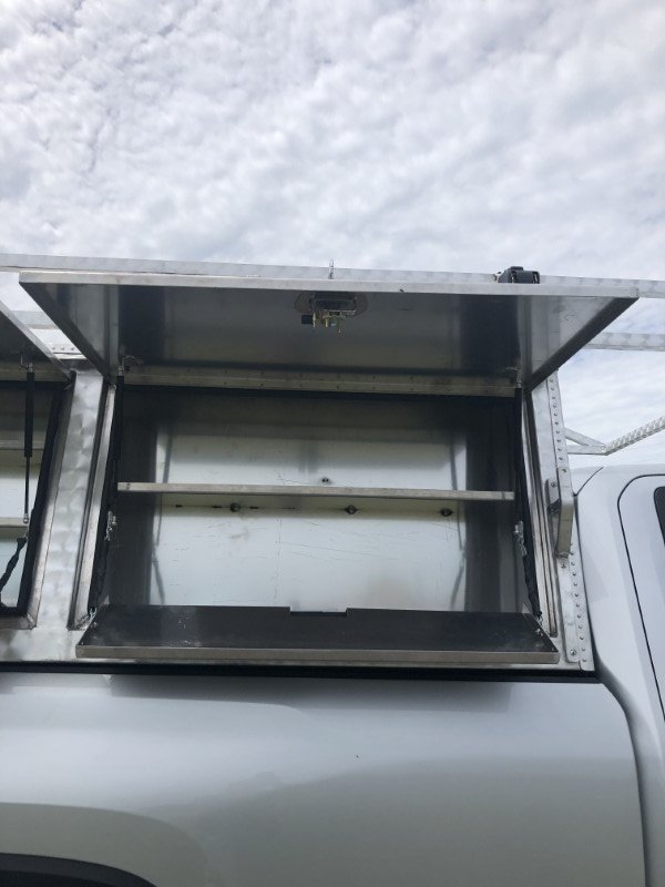 Custom aluminum truck cap built by Custom Truck Caps in Sugarcreek, Ohio — photo 1