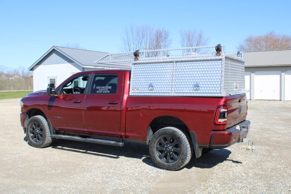 Custom aluminum truck cap built by Custom Truck Caps in Sugarcreek, Ohio — photo 3